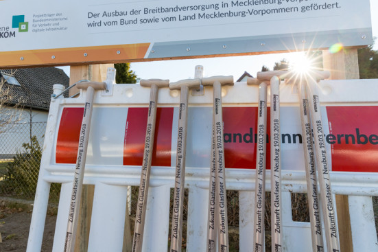 Spatenstich Breitbandausbau Neuburg Siggelkow Spatenstich Breitbandausbau Neuburg Siggelkow